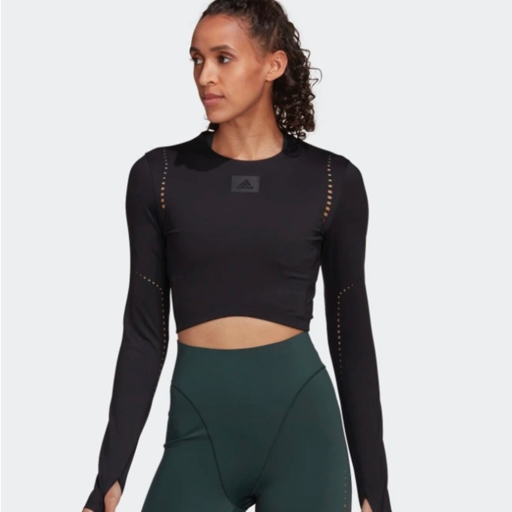 Adidas Long sleeve cropped athletic Shirt
